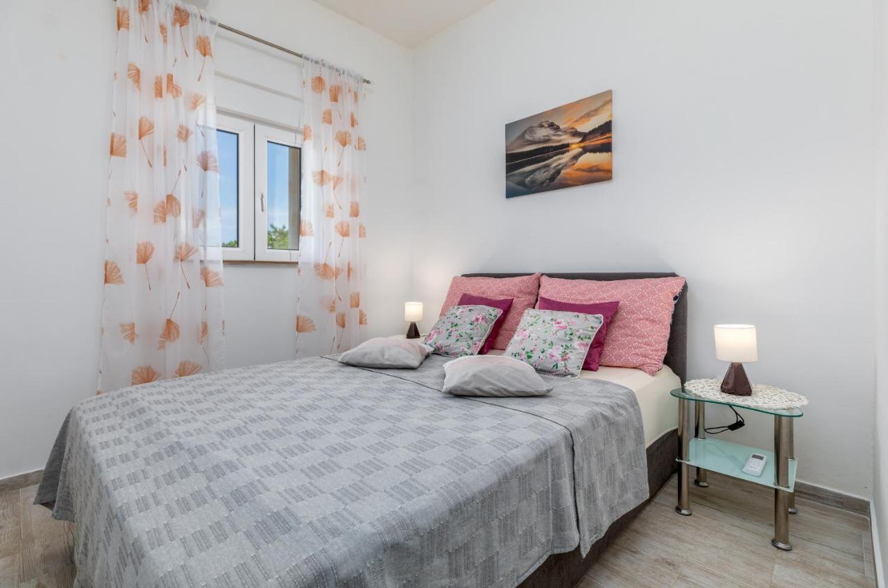 Apartmani Magdalena Пула Екстериор снимка